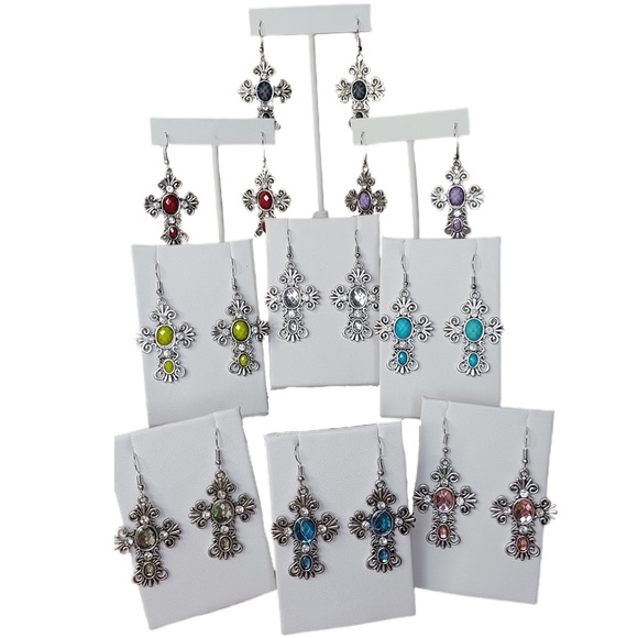 💎 Brand New Antique Cross Earrings- Lemon Green - Picture 3 of 4